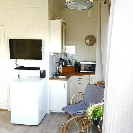 Charming Little Cottage *